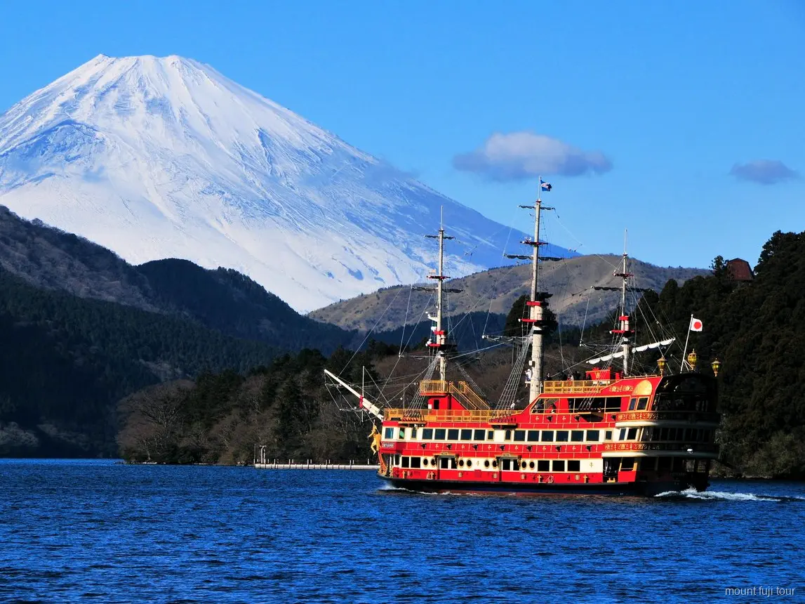 Lake Ashi cruise boat with Mount Fuji in the background